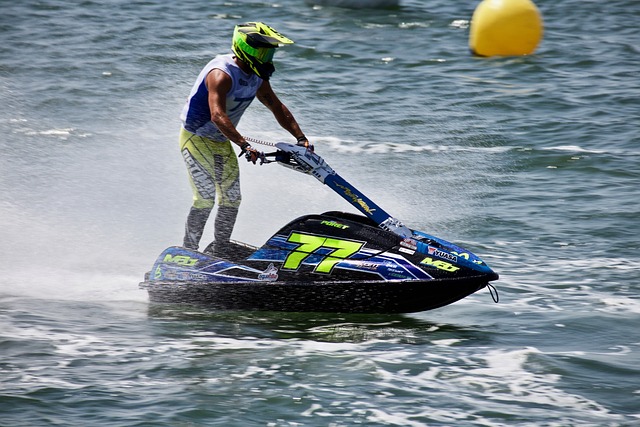 也充满了期 也充满了期